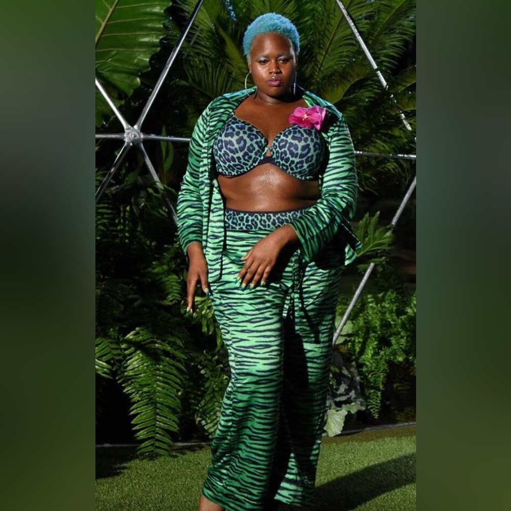 Savage Fenty 💚👀 Green Zebra PJ Set